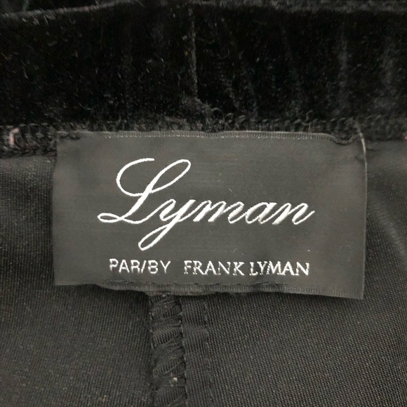 Women’s Black Velvet Pants. 32/31. Frank Lyman. - Picture 5 of 5